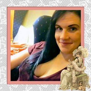 Meet your Posher, Helen